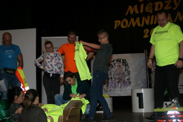 "Bieg między pomnikami" z historią w tle - podziękowanie